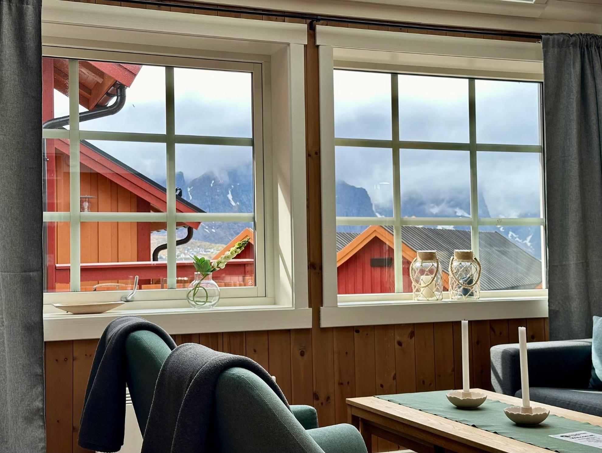 Reinefjorden Sjohus Apartment Exterior photo